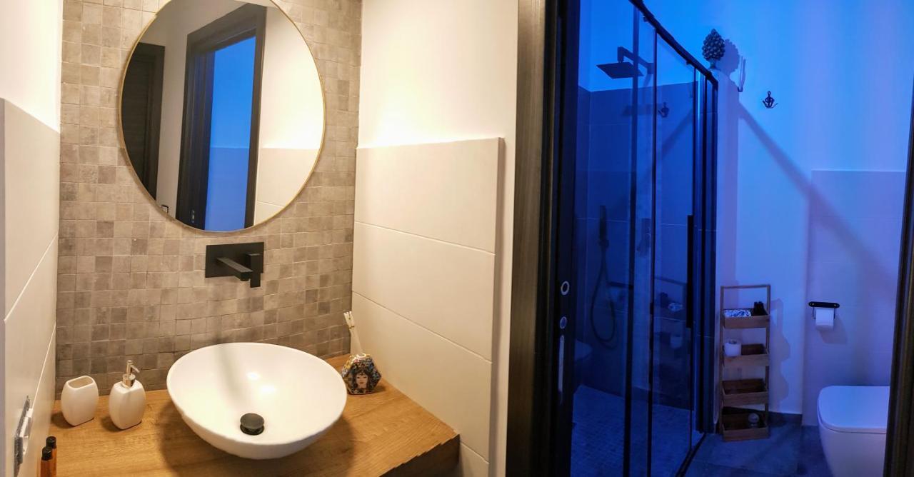 Cavour 45 - Ortigia Apartments Сиракуза Екстериор снимка
